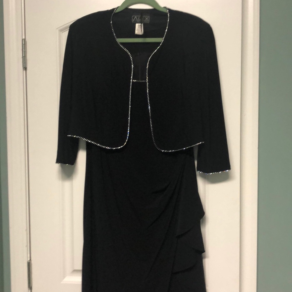 Alex Evenings formal gown